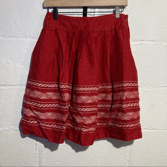 City Unltd Red Embroidered Skirt - Size 4P - Picture 1 of 5